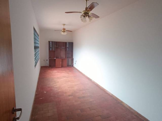 Casa para Locação em Arapongas - 2