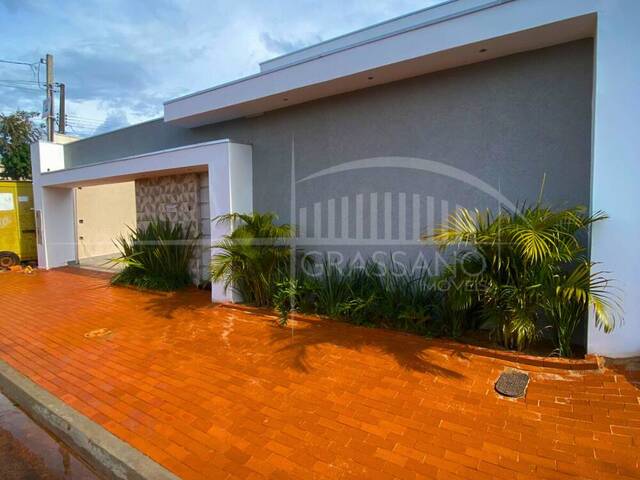 #372 - Casa para Venda em Arapongas - PR