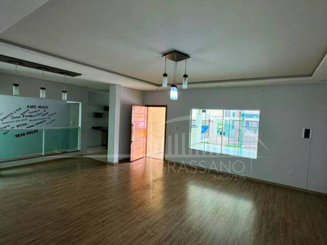 #375 - Casa para Locação em Arapongas - PR