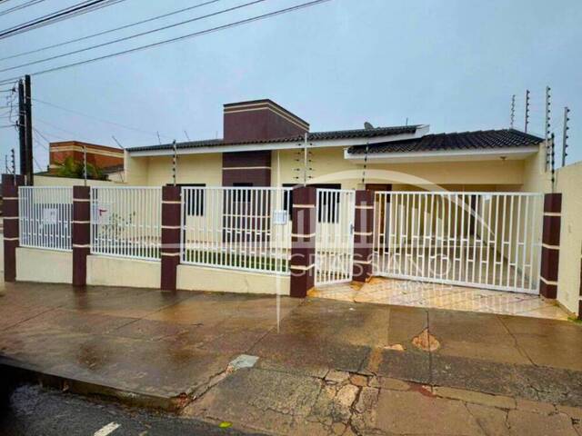 #379 - Casa para Locação em Arapongas - PR