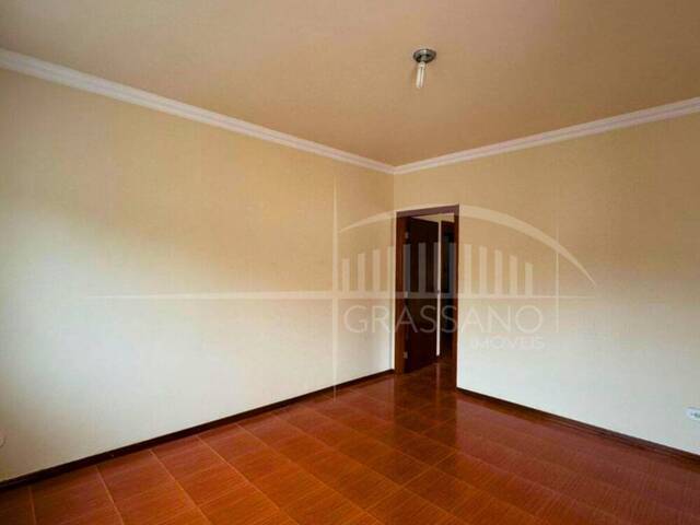 #379 - Casa para Locação em Arapongas - PR