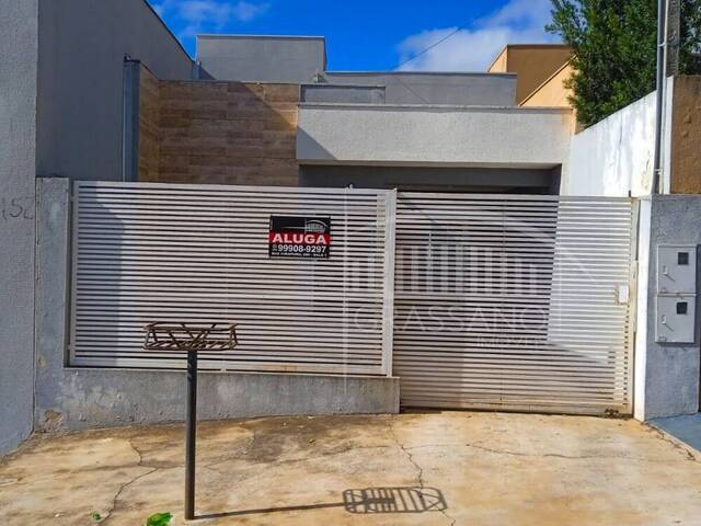 #382 - Casa para Locação em Arapongas - PR