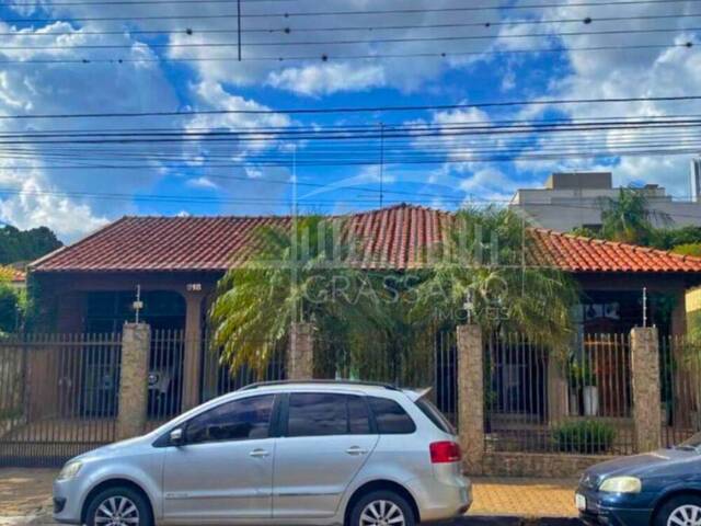 #384 - Casa para Locação em Arapongas - PR