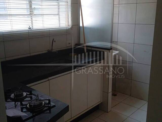#388 - Apartamento para Locação em Arapongas - PR
