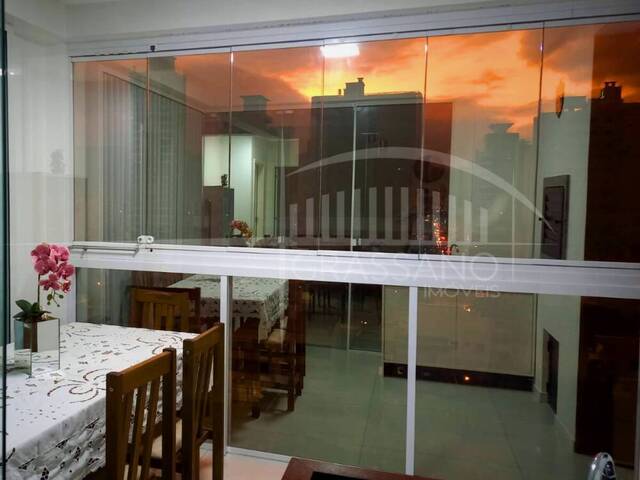 #389 - Apartamento para Venda em Itapema - SC