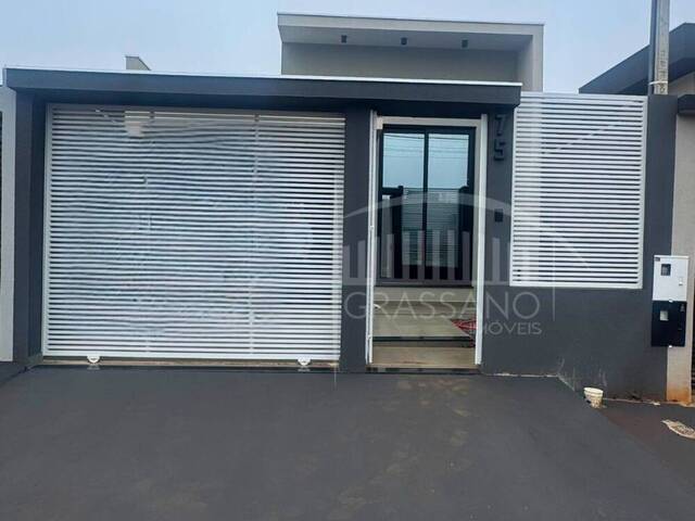 #394 - Casa para Venda em Arapongas - PR
