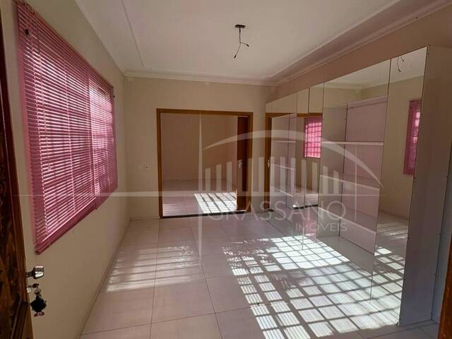 Casa para Locação em Arapongas - 2