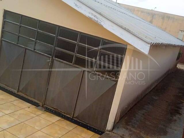 #422 - Casa para Venda em Arapongas - PR