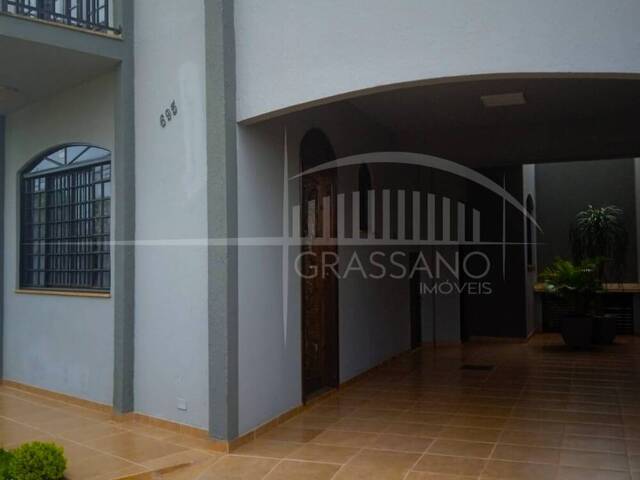 Casa para Locação em Arapongas - 2