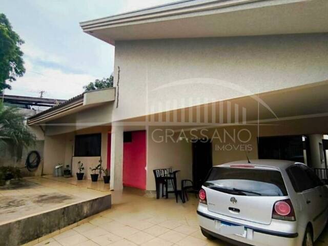 #432 - Casa para Venda em Arapongas - PR