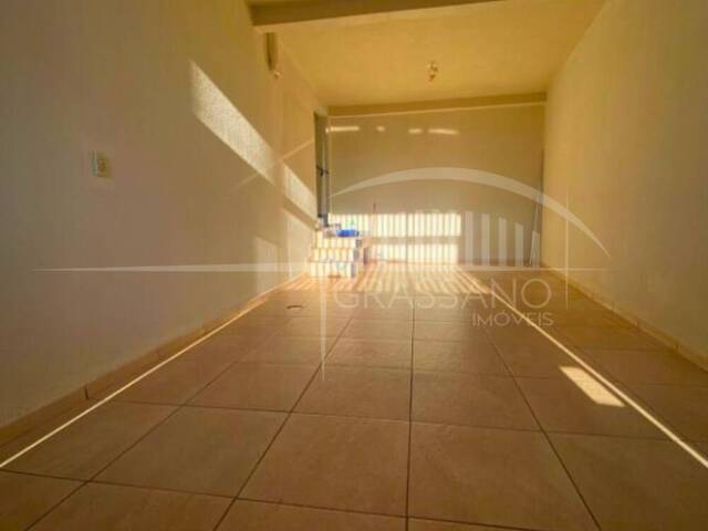 #437 - Casa para Locação em Arapongas - PR