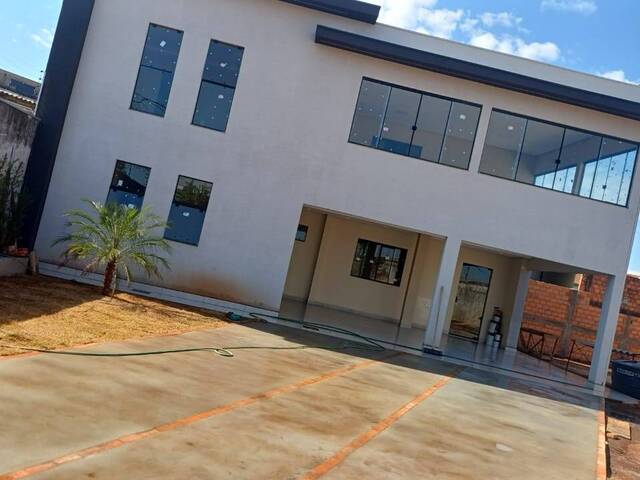 #352 - Casa para Venda em Arapongas - PR