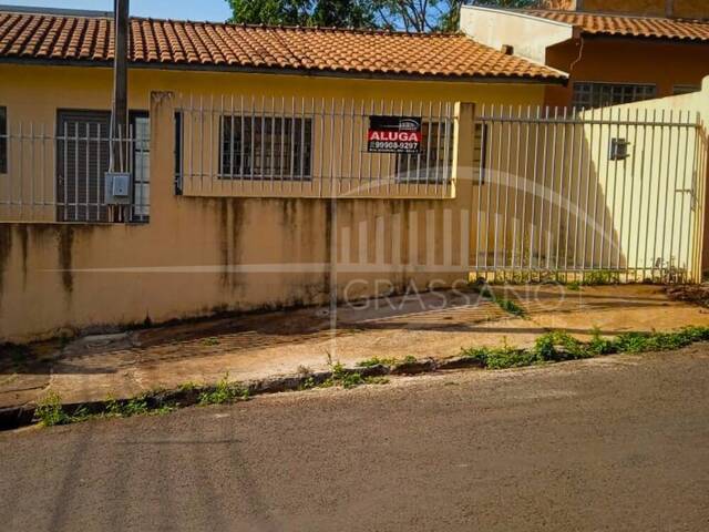 #450 - Casa para Locação em Arapongas - PR
