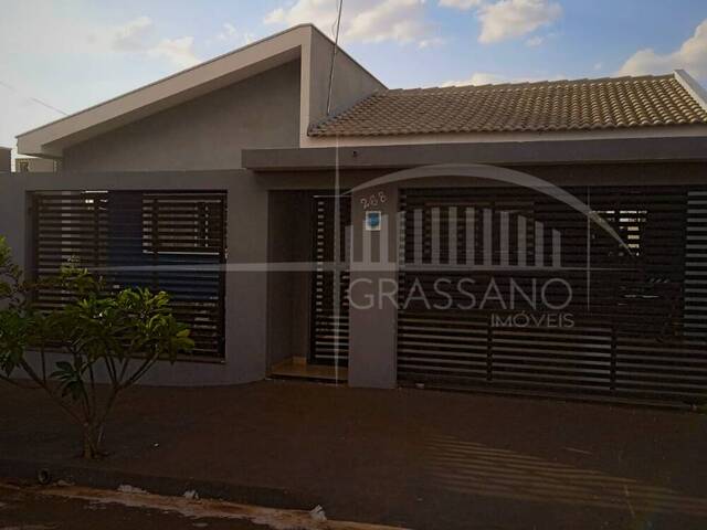 #463 - Casa para Venda em Arapongas - PR