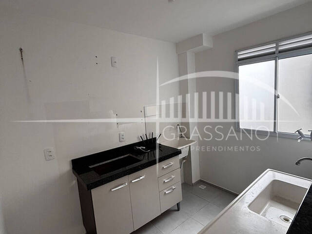 #480 - Apartamento para Venda em Arapongas - PR