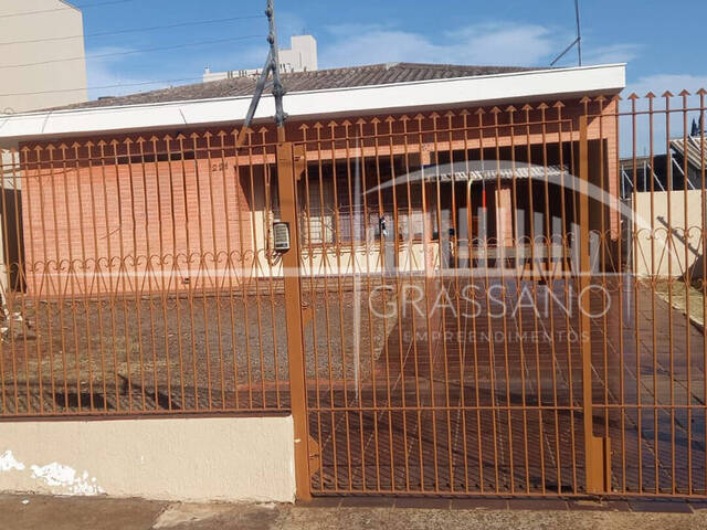 #493 - Casa para Locação em Arapongas - PR