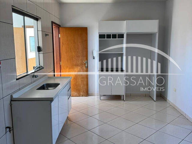 #221 - Apartamento para Locação em Arapongas - PR