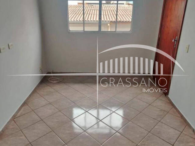 #516 - Apartamento para Locação em Arapongas - PR