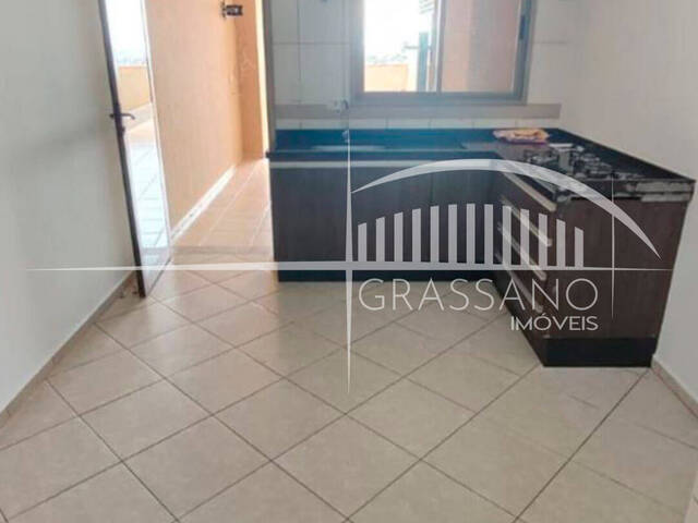 #517 - Apartamento para Locação em Arapongas - PR