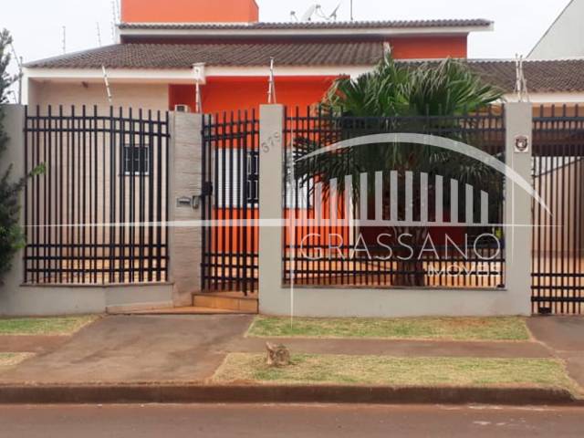 #549 - Casa para Venda em Arapongas - PR