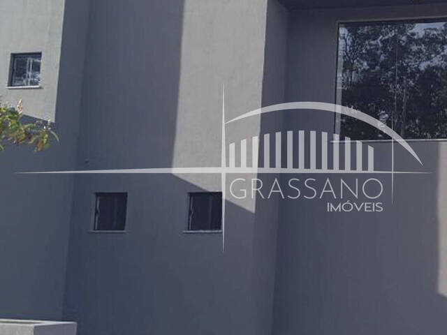 #569 - Barracão para Locação em Arapongas - PR