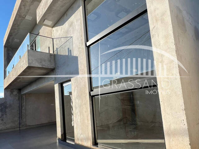 #579 - Sobrado para Venda em Arapongas - PR