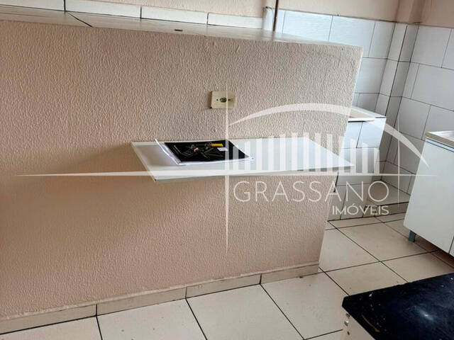 #596 - Kitnet para Locação em Arapongas - PR