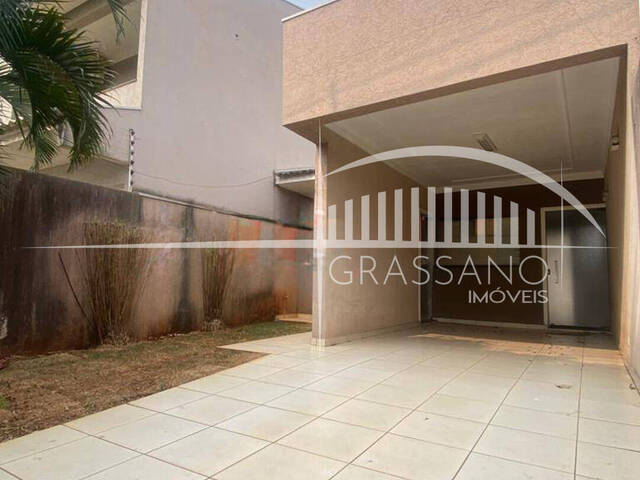 #608 - Casa para Locação em Arapongas - PR