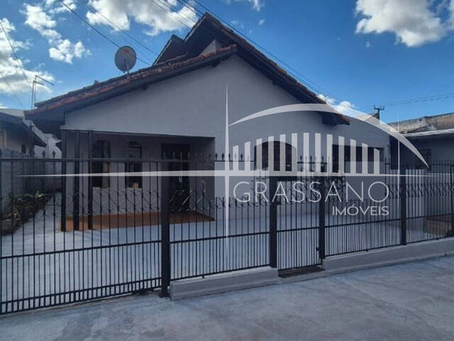 Casa para Locação em Arapongas - 2