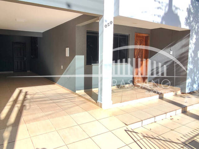 Casa para Locação em Arapongas - 2