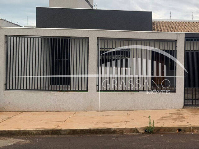 Casa para Venda em Arapongas - 2